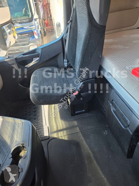 Tracteur Mercedes 1851 / Big Space / Standklima...