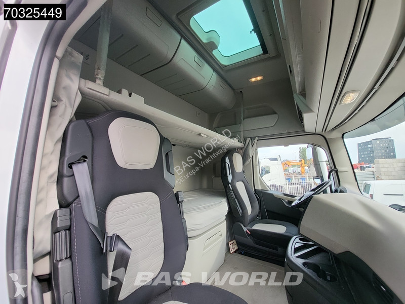 جرار Ford F-Max 500 4X2 2x Tanks Standklima ACC...