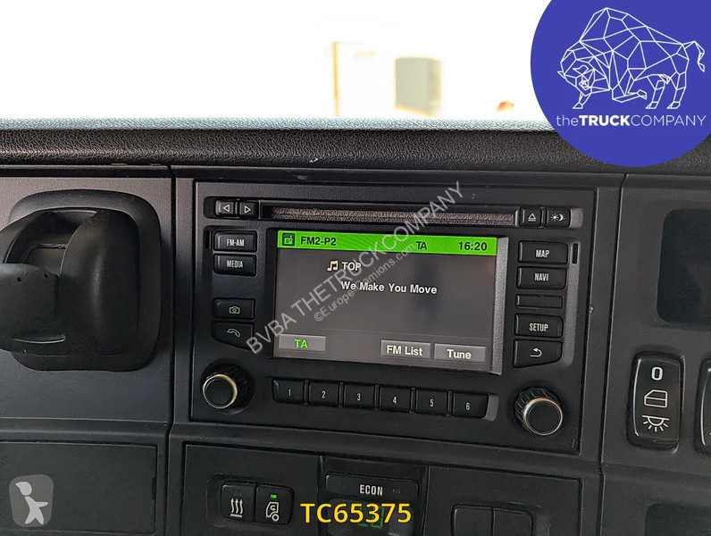 جرار Scania 520