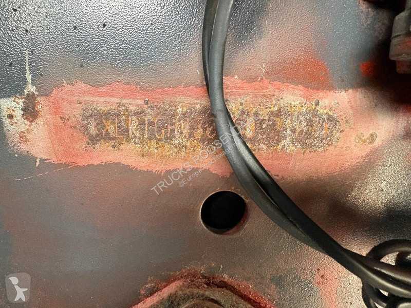 جرار DAF + 6X2 + STEERING/LIFT SHAFT + EURO 6 +...
