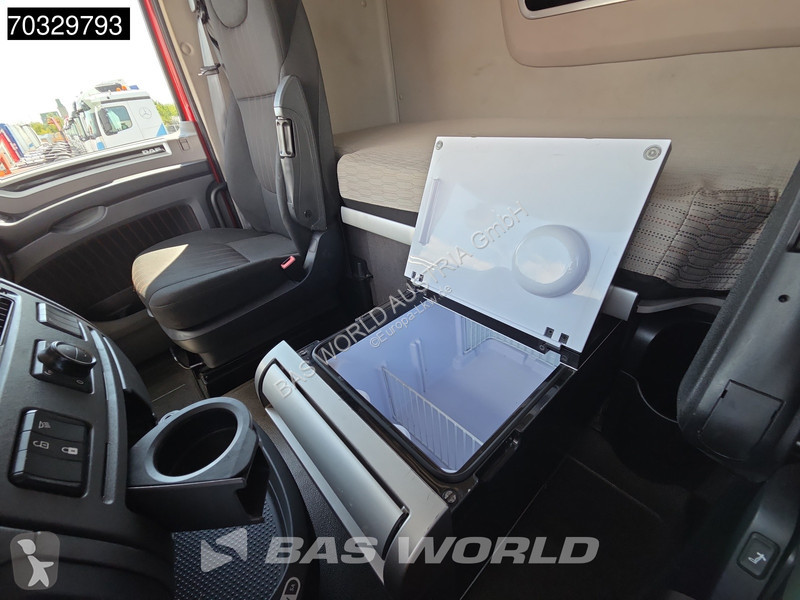 جرار DAF XF  4X2 SSC 2x Tanks ACC DEB LED 90%...