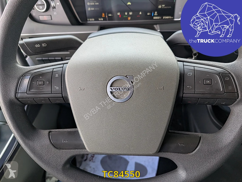 جرار Volvo 500