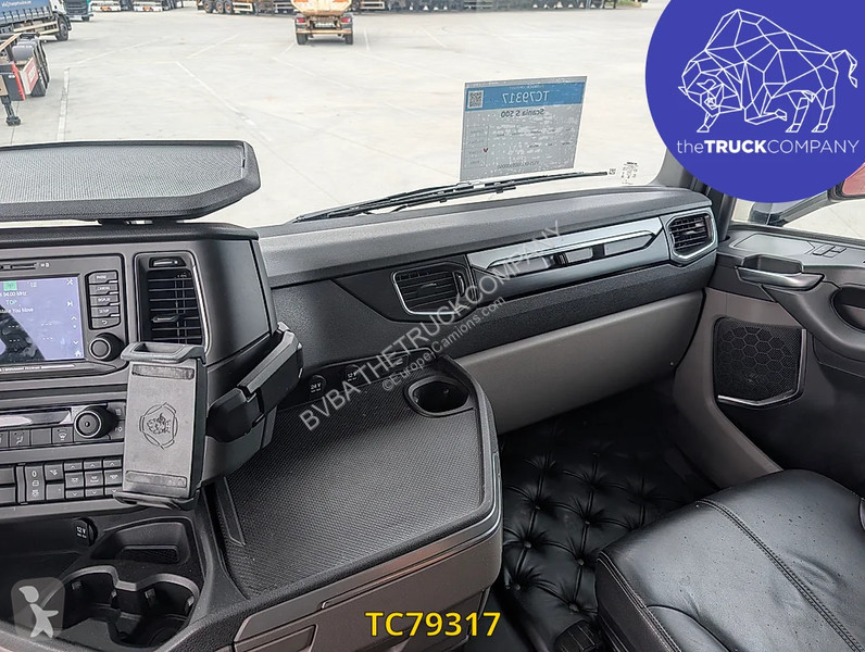 جرار Scania 500