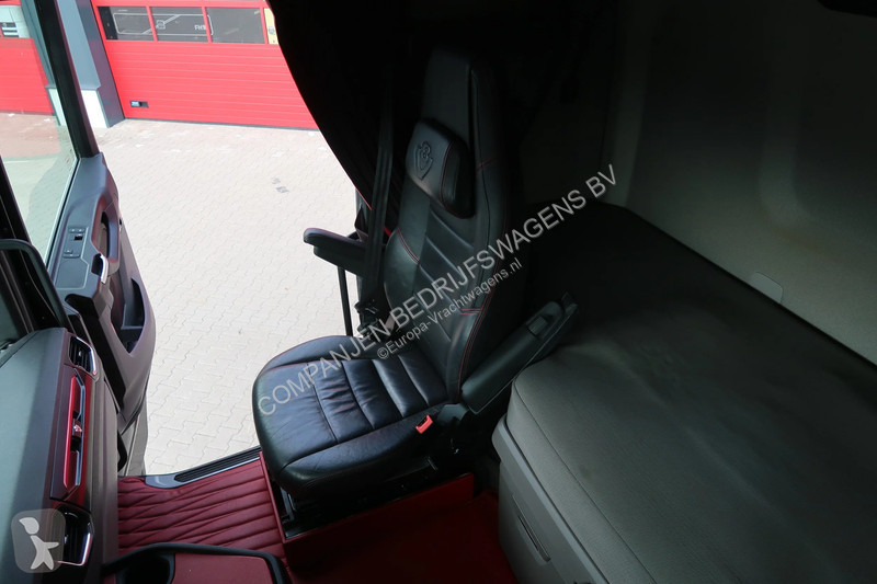 جرار Scania 580S V8 NS S580