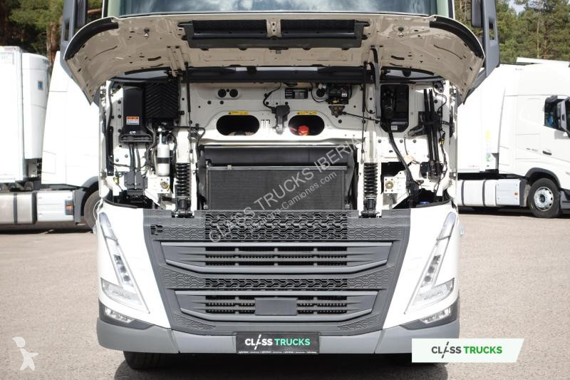 جرار Volvo 500 Globetrotter XL