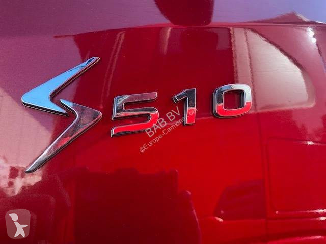 جرار Iveco