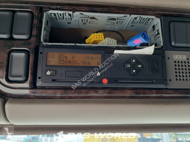 Ťahač DAF 530