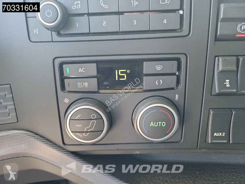 جرار Volvo 500 4X2 XL 2xTanks I-ParkCool Navi ACC
