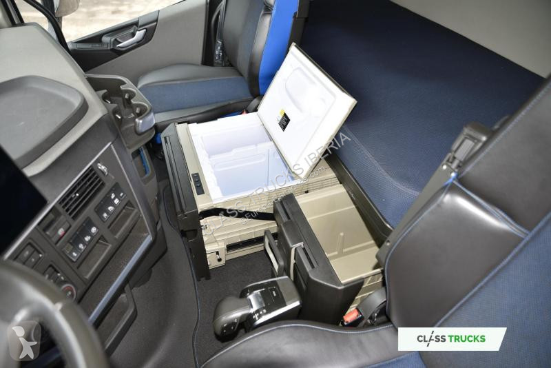 Tracteur Volvo 500 Globetrotter XL Retarder...