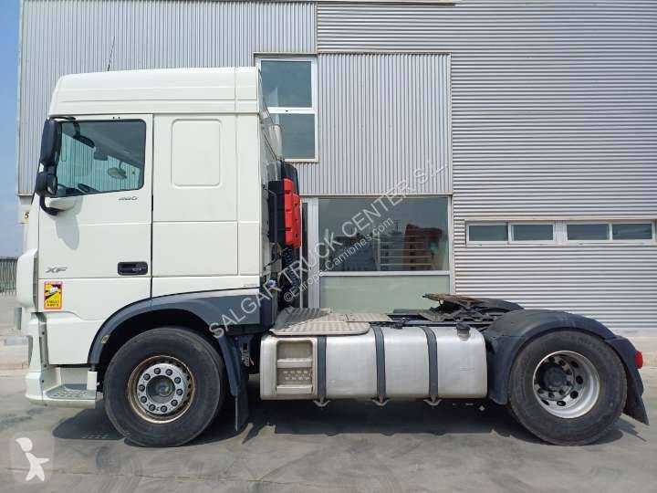 Cabeza tractora DAF