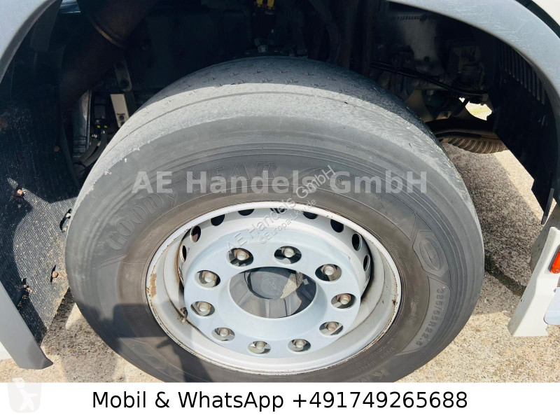 Cabeza tractora Volvo 500 Globe XL BL...