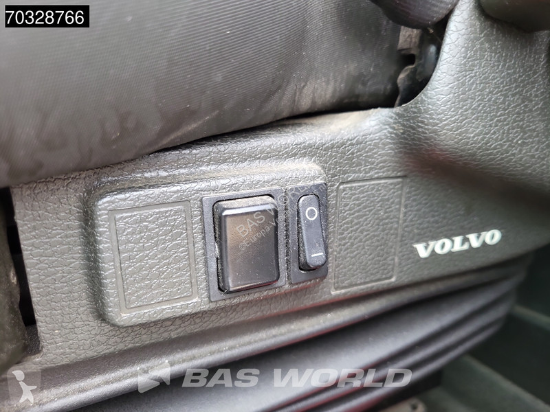Tahač Volvo 500 4X2 XL 2xTanks Xenon I-ParkCool...