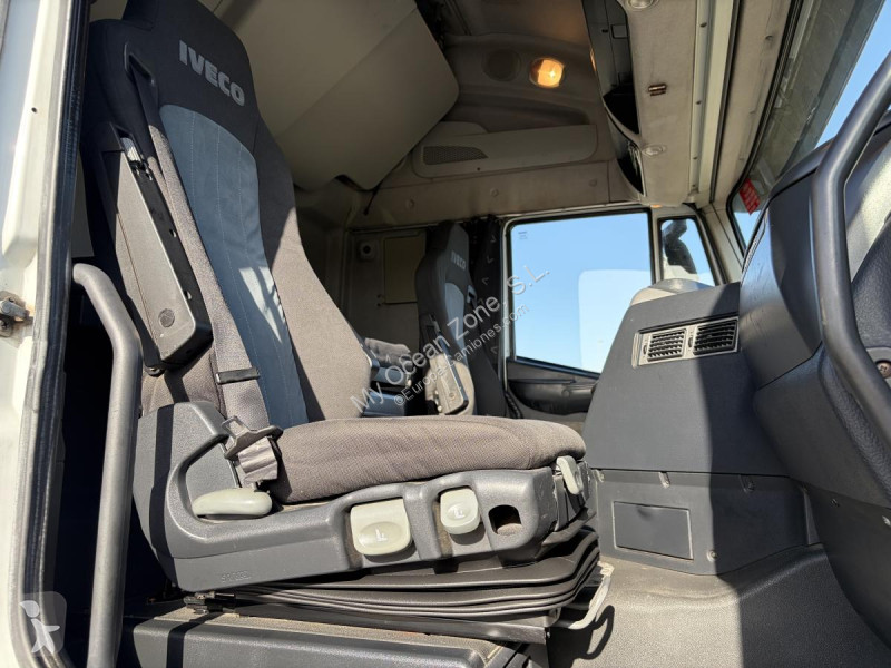 Cabeza tractora Iveco 440 S 45