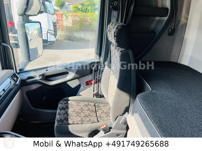 Nyergesvontató Scania High BL...