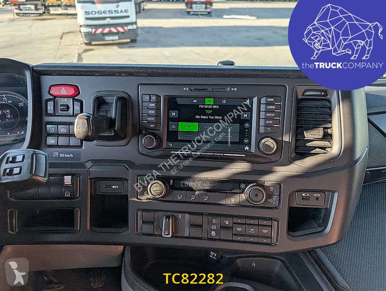 Nyergesvontató Scania 500