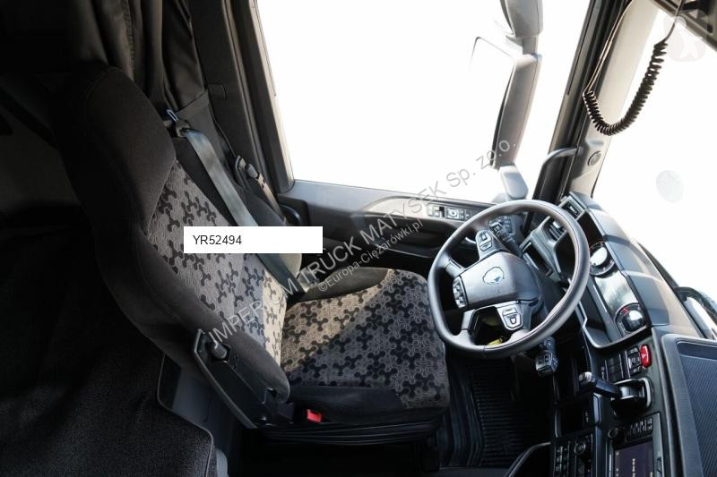 Тягач Scania R 460