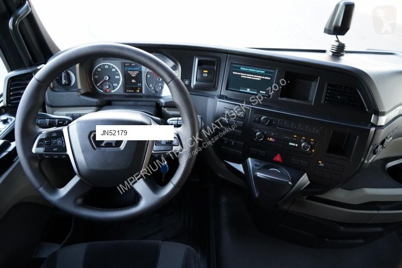 Тягач MAN TGS 18.470