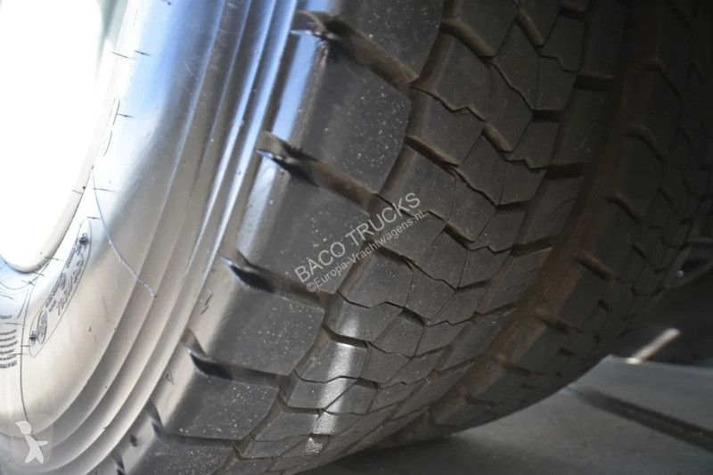 Traktor Scania NGS 6x4 + HMF 2320K-RCS (8x) -...