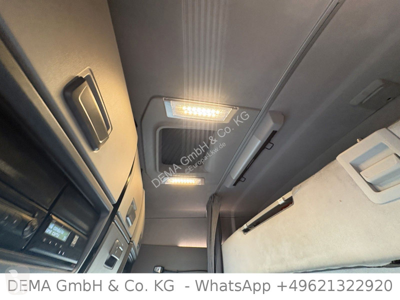 Ťahač Renault T440 Cab*E6d*Kühlbox*FG-Nr. LD*