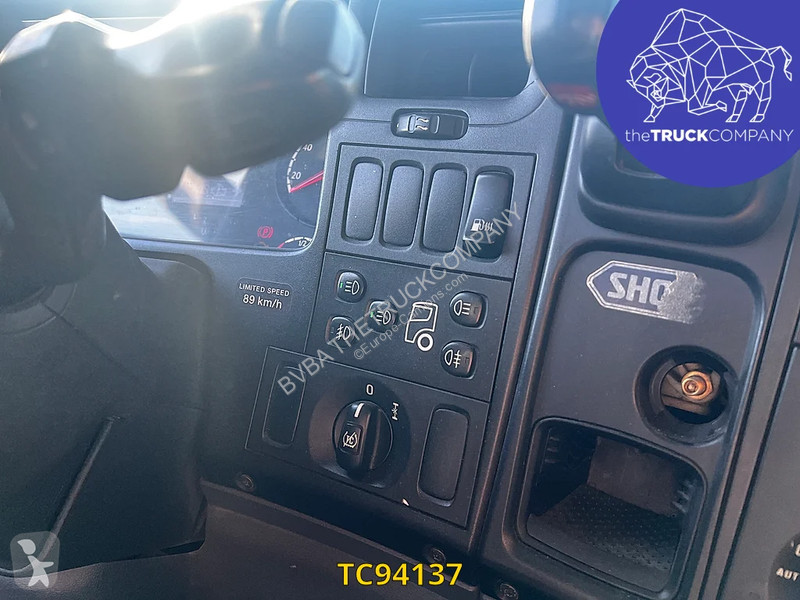 Scania 420 tractor unit