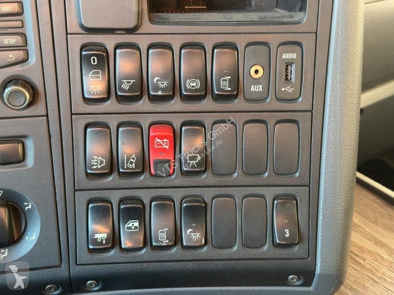 Tahač Scania G490 6x4 B...