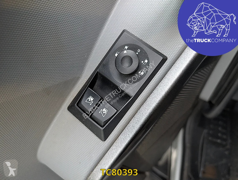 Renault T 520 tractor unit