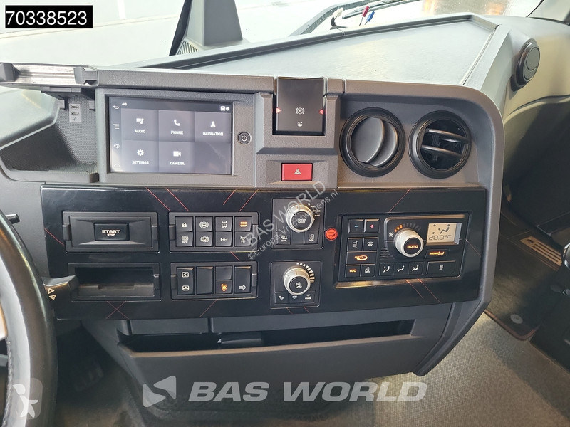 Renault T 520 4X2 HIGH 2xTanks ACC Navi tractor...