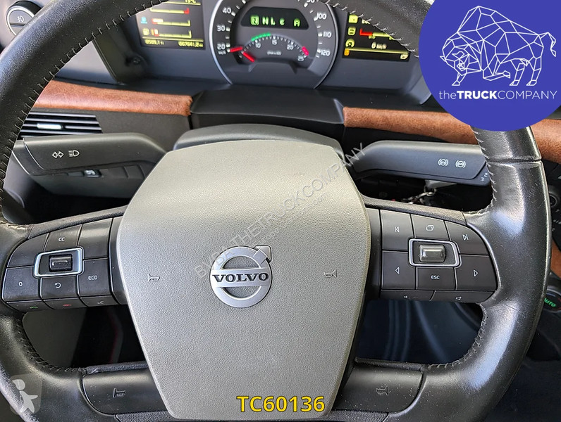 Traktor Volvo 500