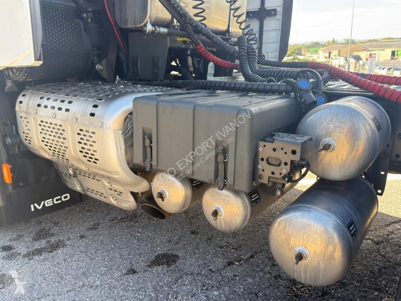 Tratores Iveco 580