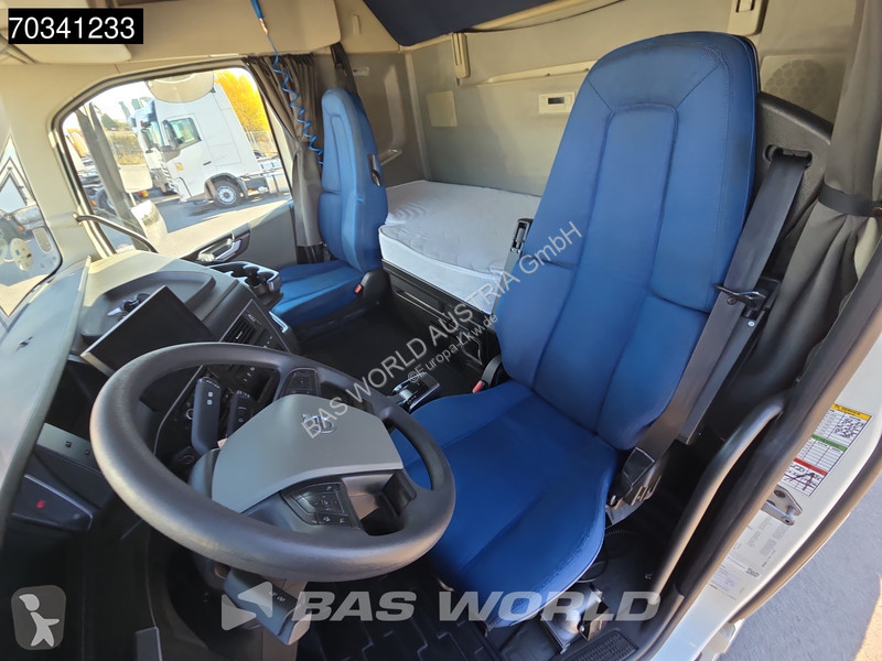 Traktor Volvo FH 460 4X2 XL Mega 2x Tanks...