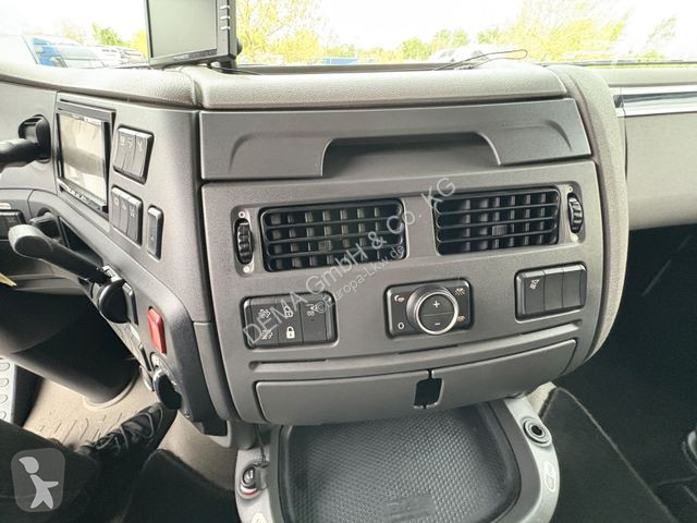 Traktor DAF 480...