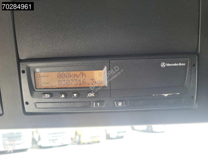 Traktor Mercedes 1845 4X2 ClassisSpace PTO...