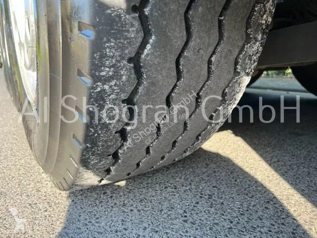 Tahač Mercedes 4155...