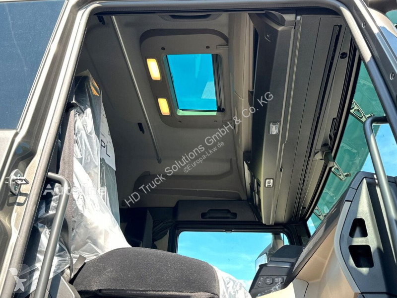 Traktor MAN TGS 26.520 6x6 Kran HIAB X-HIPRO...