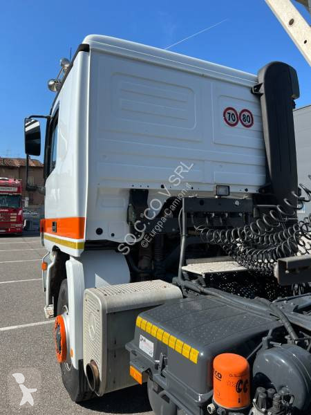 Traktor Mercedes