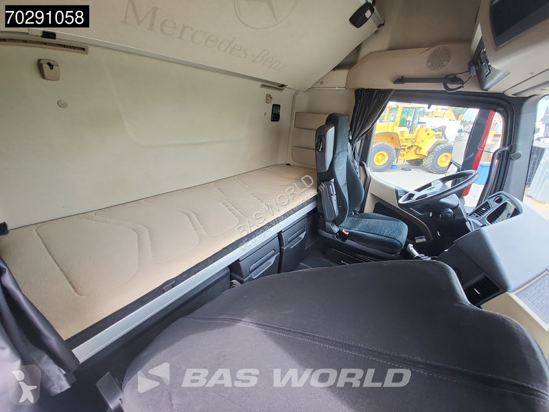 Traktor Mercedes 1845 4X2 BigSpace Retarder...