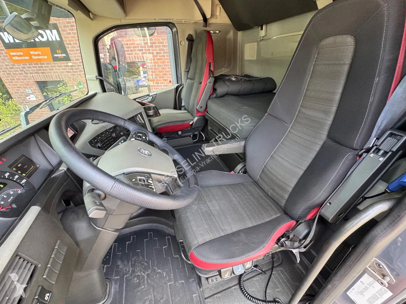 Trekker Volvo FH  Globetrotter XL I-Park Cool...