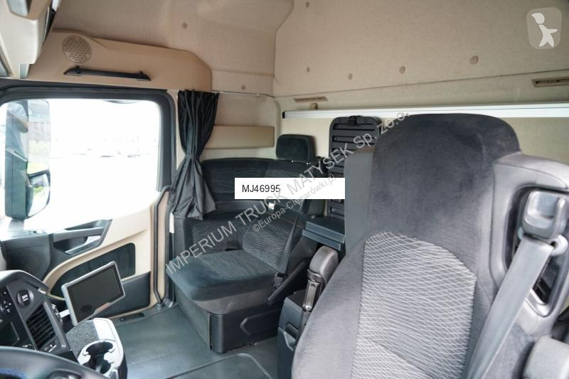 Tractor Mercedes ACTROS 1848