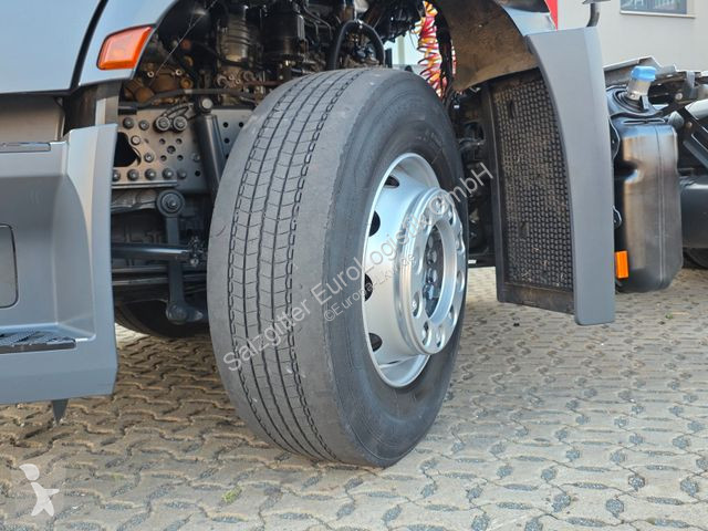 Traktor Mercedes 1843