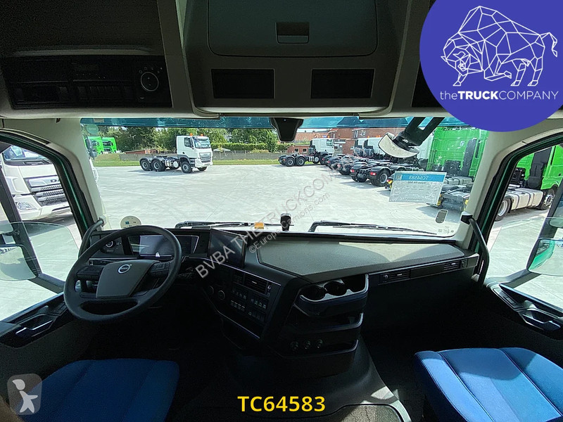 جرار Volvo 500
