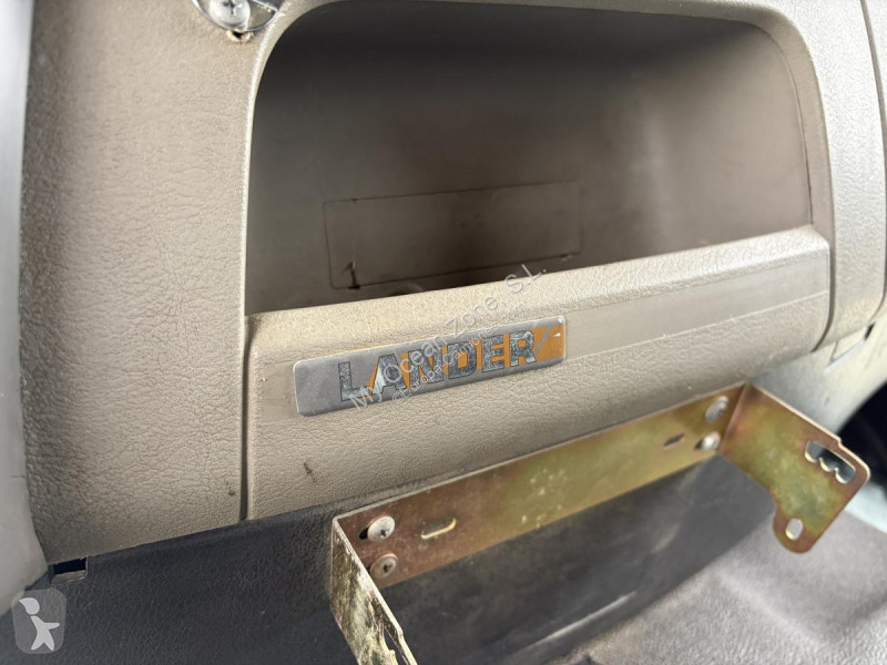 Renault 410 DXI Lander tractor unit