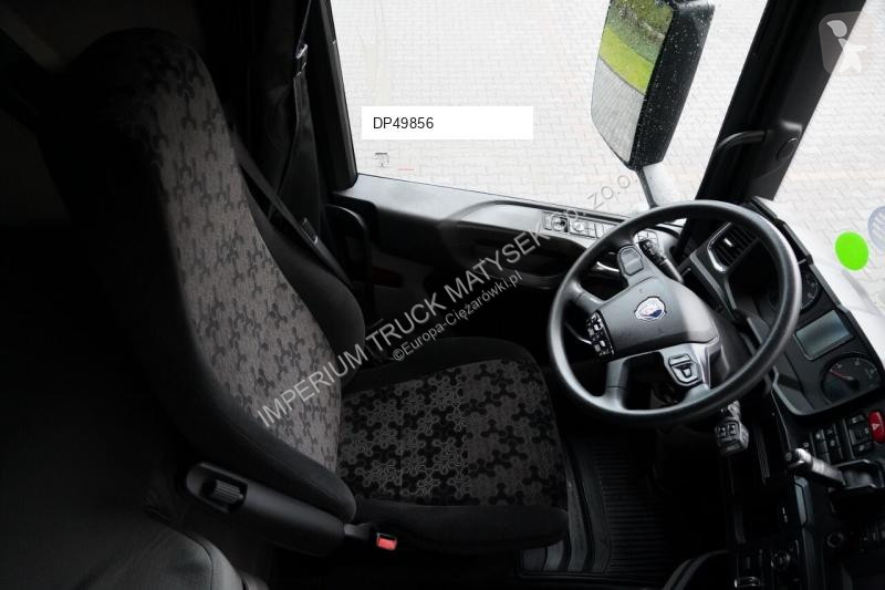 Cap tractor Scania S 500