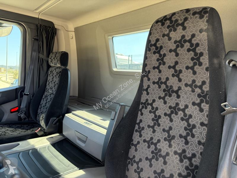 جرار Scania 410