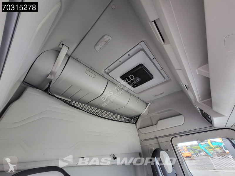 جرار Ford F-Max 500 4X2 Retarder 2xTanks...