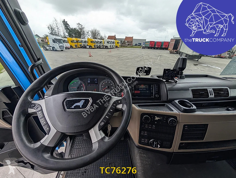Tracteur MAN 18.460
