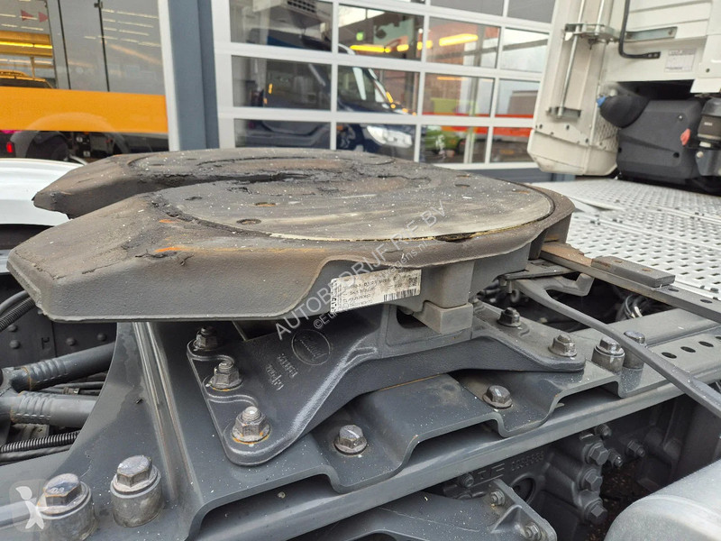 جرار DAF 530/ (1) 2022/ Retarder/ LED/ Park...