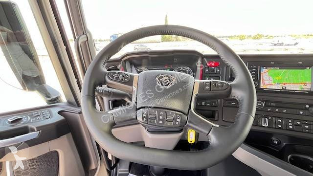 جرار Scania