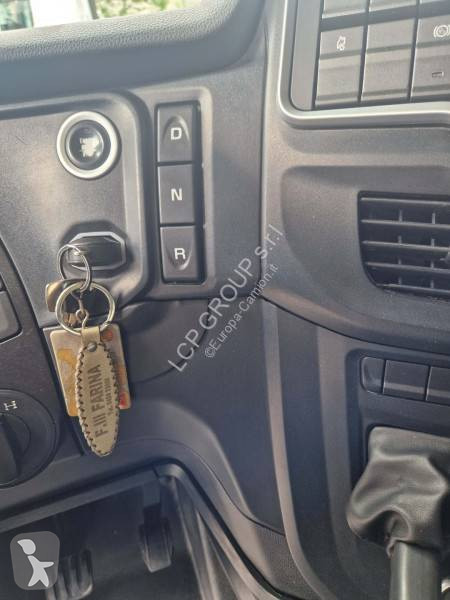 جرار Iveco