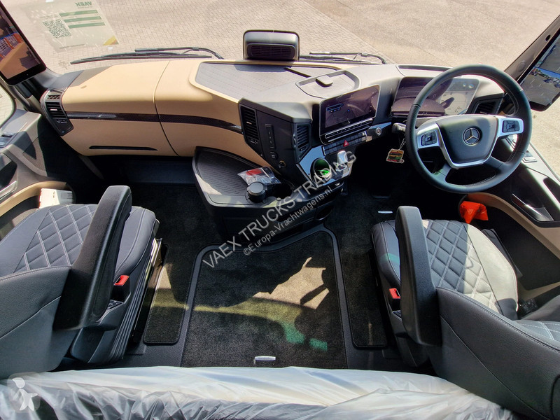 جرار Mercedes L 2663 6x2/4 - RHD - Procab -...