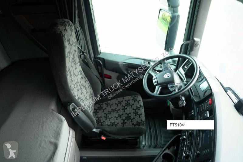 Влекач Scania